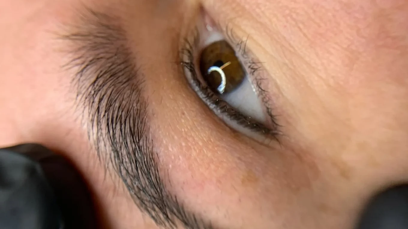 how long eyeliner tattoo takes